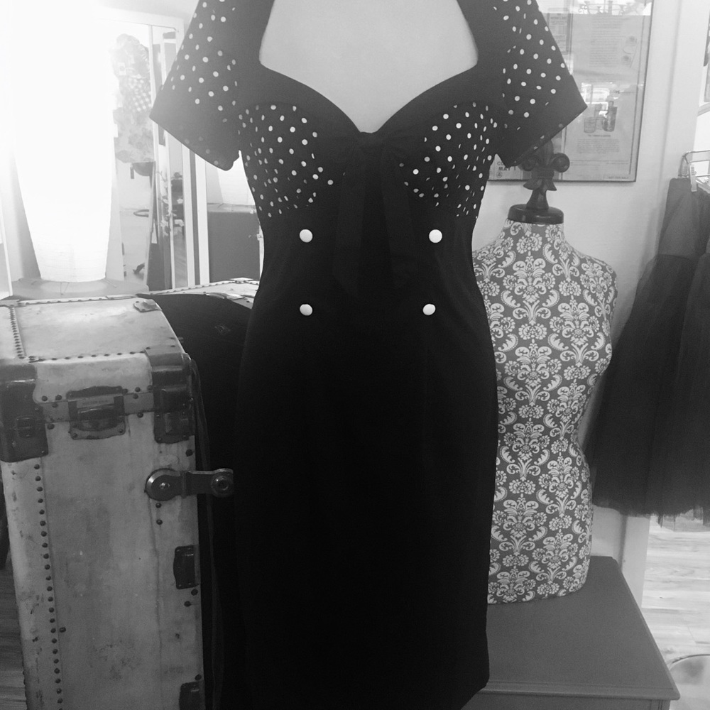 ⚫️⚪️Dottie Pin Up Pencil Dress Black⚪️⚫️ - Picture 5 of 11